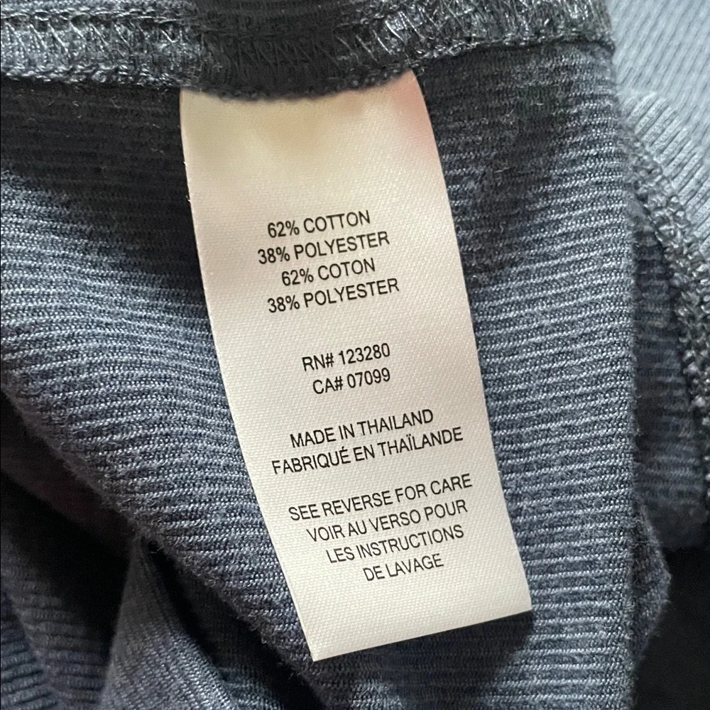 Travis Mathew Navy Blue Long-Sleeve Casual Button-Down Shirt - Picture 9 of 10